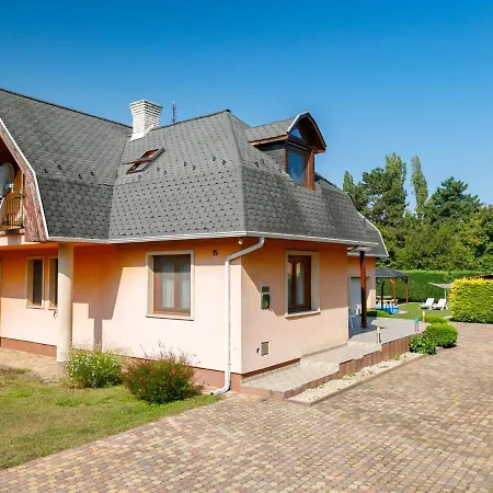 Holiday home Narcisse By Interhome
