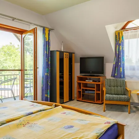 Holiday home Narcisse By Interhome Balatonszarszo